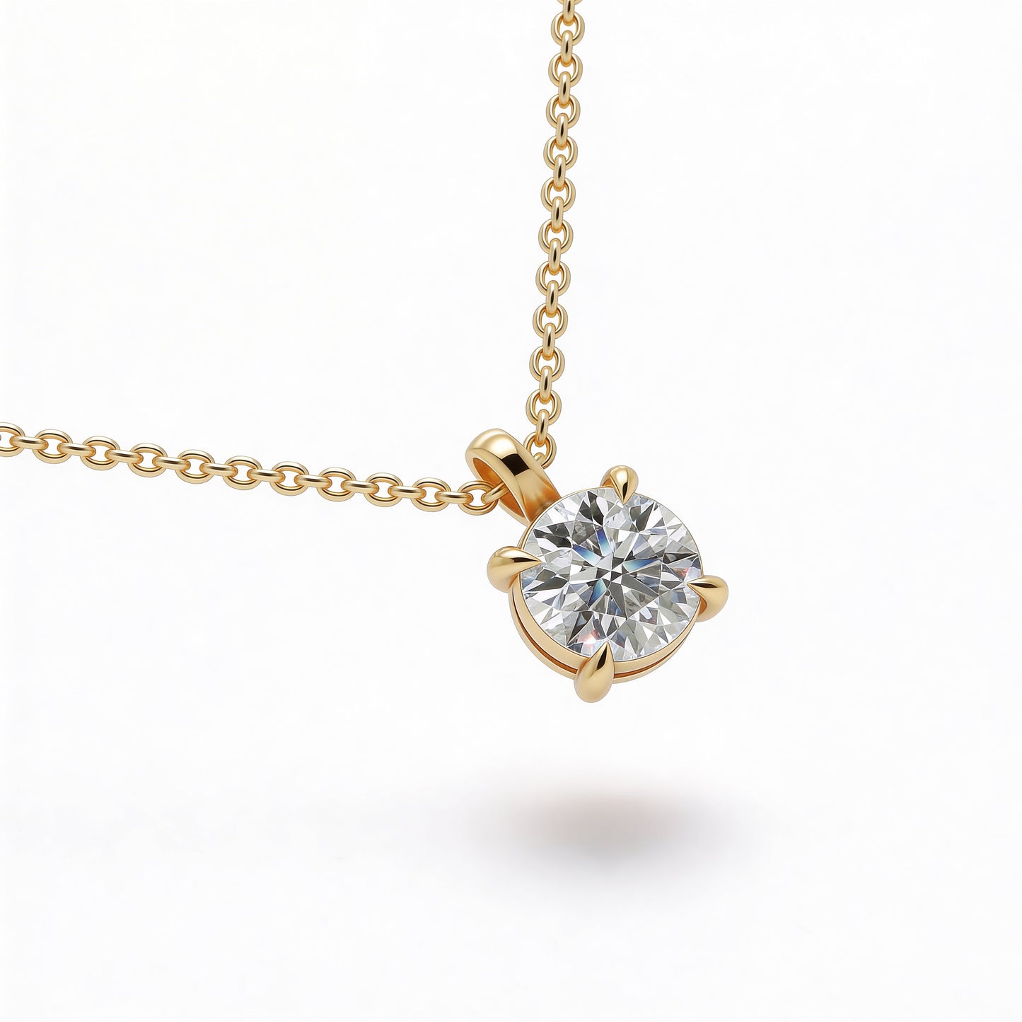 Round Classic Pendant with Chain