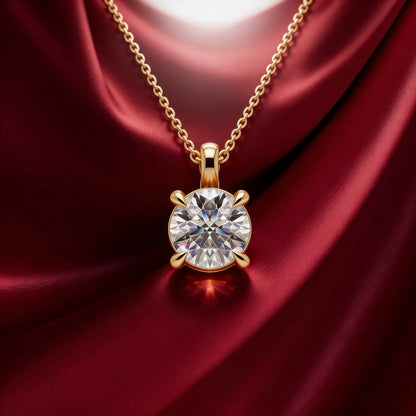 Round Classic Pendant with Chain